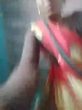 Juli_rathore live cam on StripChat
