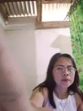 erma_joy live cam on StripChat