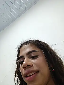 Dirty_Salome2 live cam on StripChat