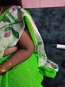 Tamil-lakhmi live cam on StripChat