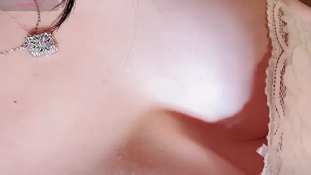 Iaqybbaqlxyaoazxc--- live cam on StripChat