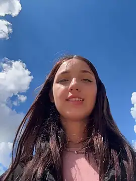 DollyTall live cam on StripChat