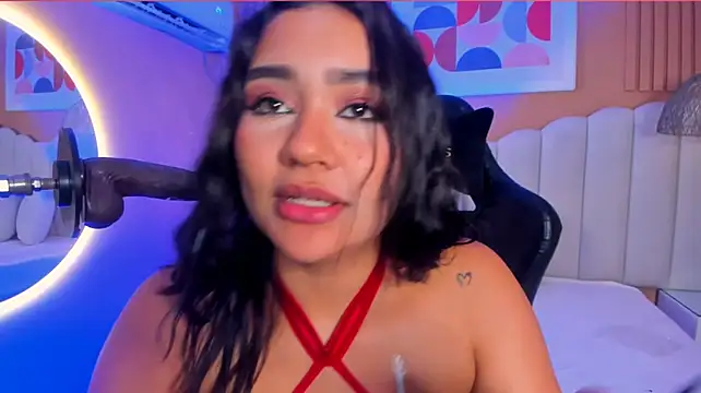 noa_moon live cam on StripChat