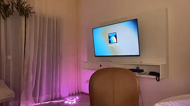 ViviGoddess live cam on StripChat