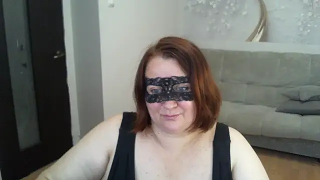 AgilaMipo live cam on StripChat
