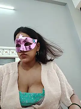 Shivani_hotty live webcam