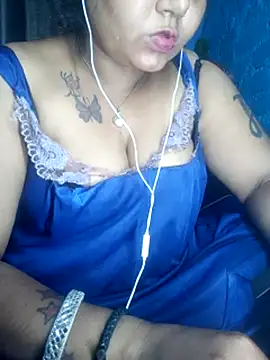 Delhi_Patola live cam on StripChat