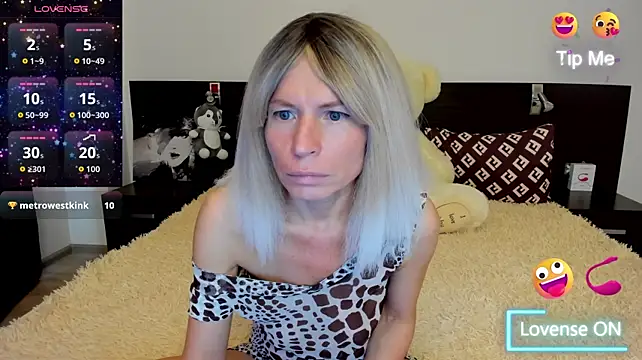 Hanna_Becrett17 live