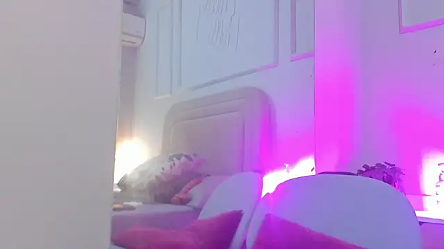 Kaylachannell live