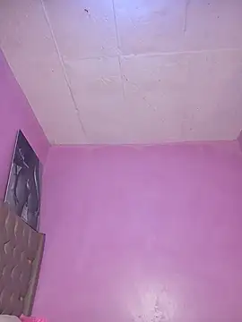 Pretty_Tifffany live