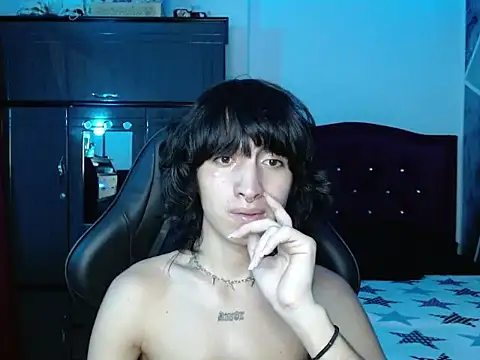 littlextreme live sex cam