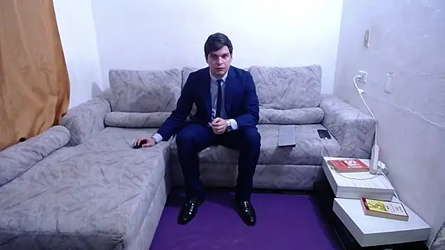 Victor_Maitland live cam on StripChat