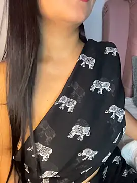 shara_queen1 live cam on StripChat