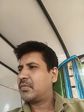 jeeva9242 live cam on StripChat