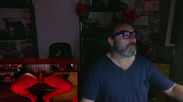 Hairyfred73 live cam on StripChat