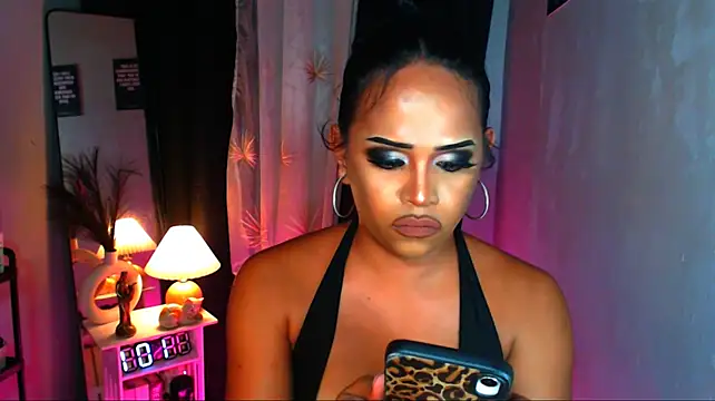 Lustful_Akira live cam on StripChat