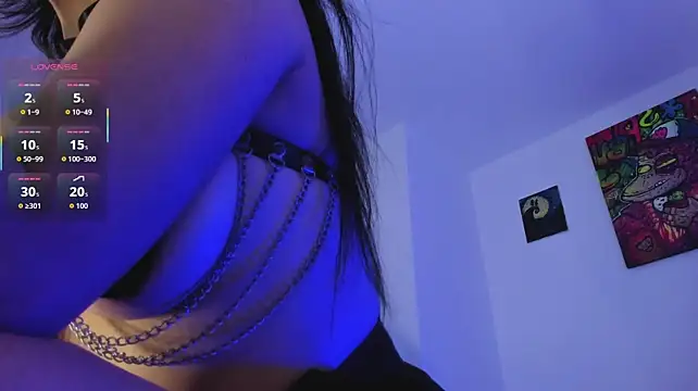 nicolet666lee live cam on StripChat