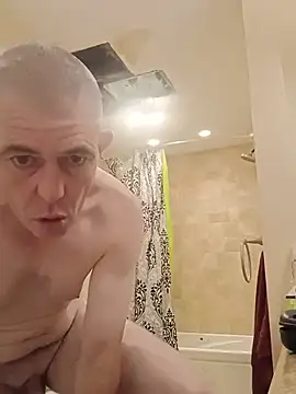 burby79 live cam on StripChat