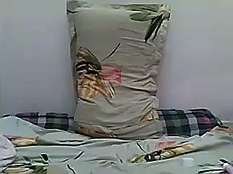 Kalalund_up32 live cam on StripChat