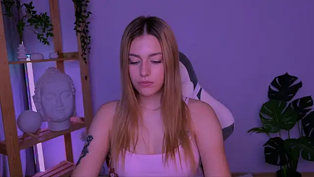 AmeliaCarterr live cam on StripChat