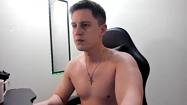KendricTorres live cam on StripChat