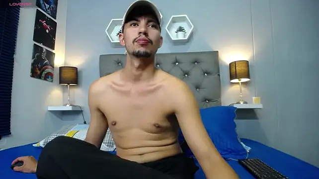 xxx_thesupercum_ live cam on StripChat