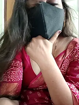 yoursana- live cam on StripChat