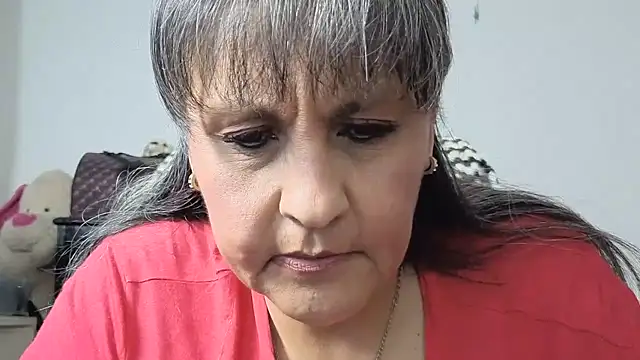 merlyna_goldens live cam on StripChat