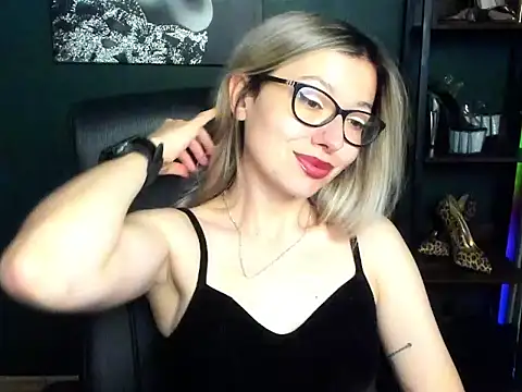 loveHeidi webcam