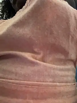 Nottynadiaa live cam on StripChat