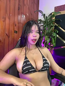 PamelaCullen live cam on StripChat