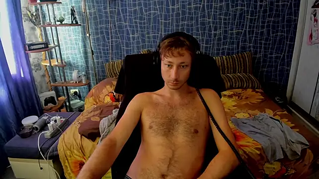 CuteBoy228 live cam on StripChat