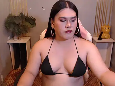 TsVelinda_Monroe live cam on StripChat