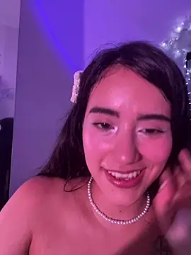 Rouse_Monroe live cam on StripChat