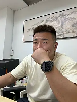Cunzhangshibage02 live cam on StripChat