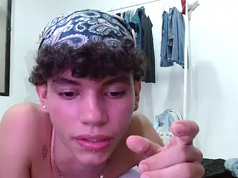 Samu_cint live cam on StripChat