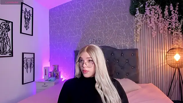 Melody_p live cam on StripChat