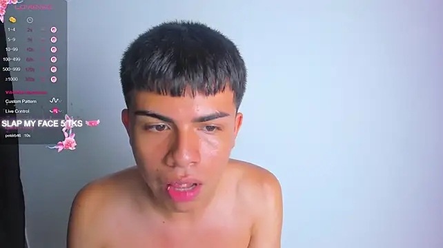 Asher_Young live cam on StripChat