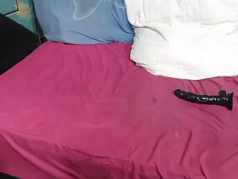 GirlFromTheSouth_ live cam on StripChat