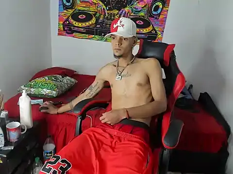 Douglas_Gallegos1 live cam on StripChat