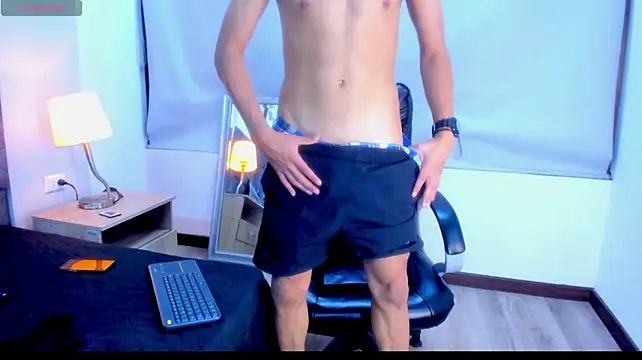 Damian_Steel07 live cam on StripChat