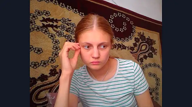 LunaLaday live cam on StripChat