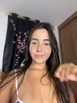 ScarletDarkMuse live cam on StripChat