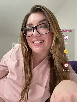 libbylaguna live cam on StripChat