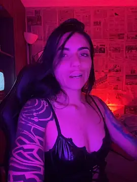 i_am_nina_ live cam on StripChat