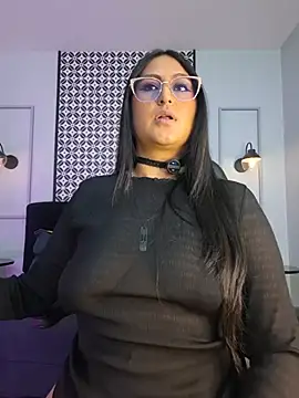 Amber_gold_ live cam on StripChat