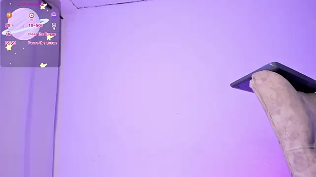 Camila_Coxx live cam on StripChat