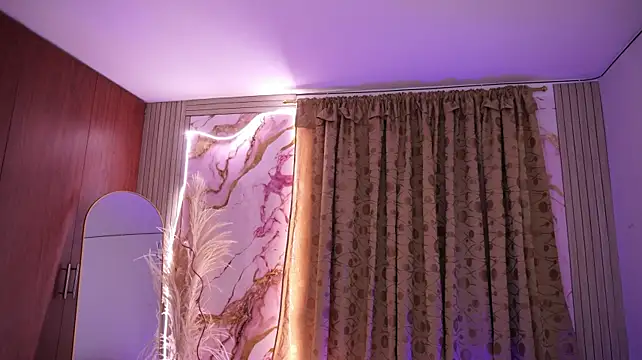 Hanna_sophia live cam on StripChat