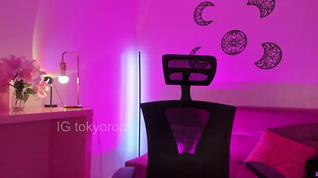 TokyoHaskel live cam on StripChat