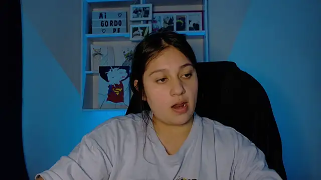 KOREN_JALAA live cam on StripChat